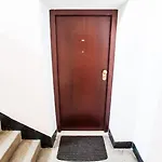 Little Violet - Balcony & Free Parking